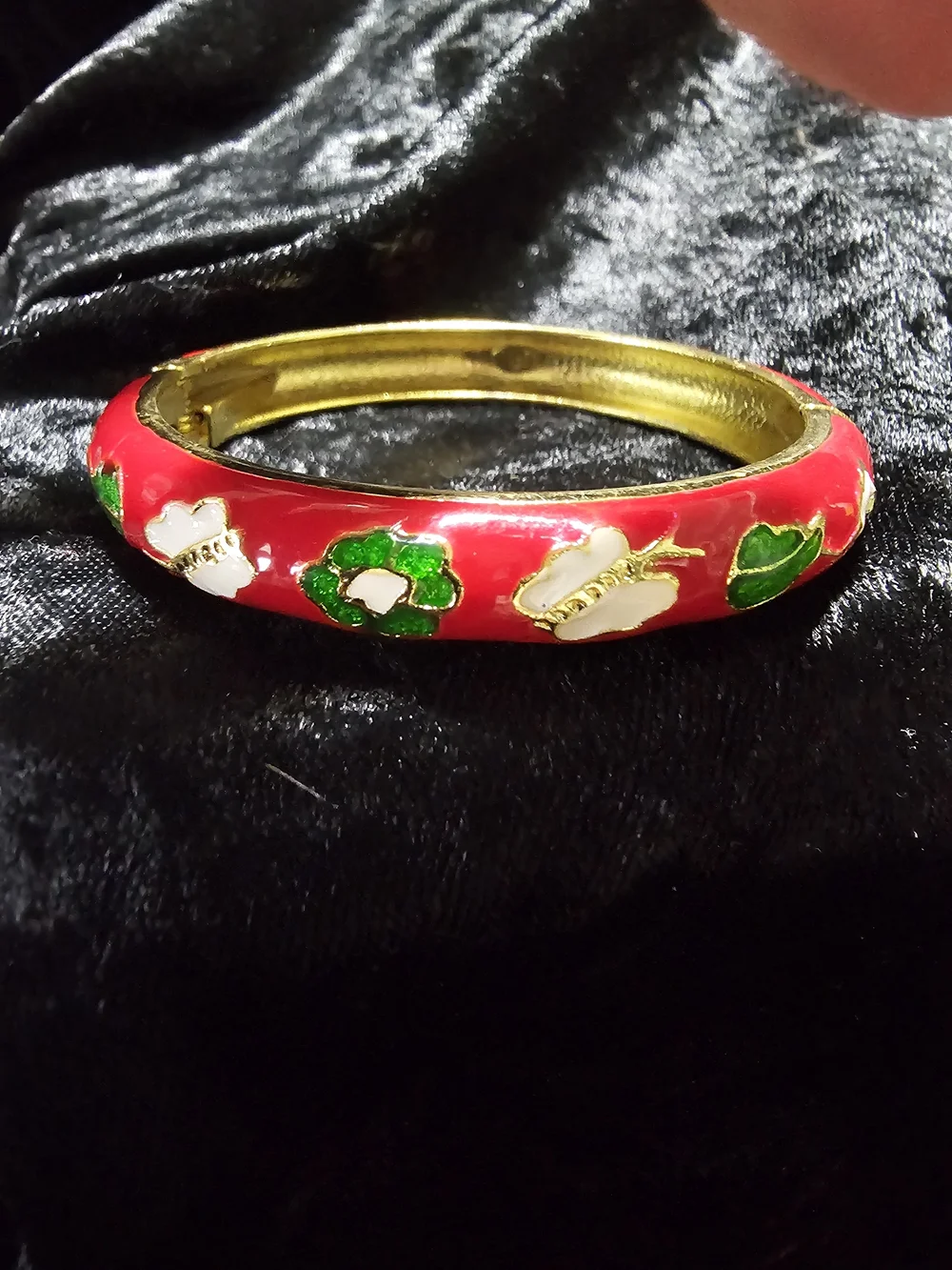 Red Floral Enamel Bangle Bracelet - Brand Unspecified